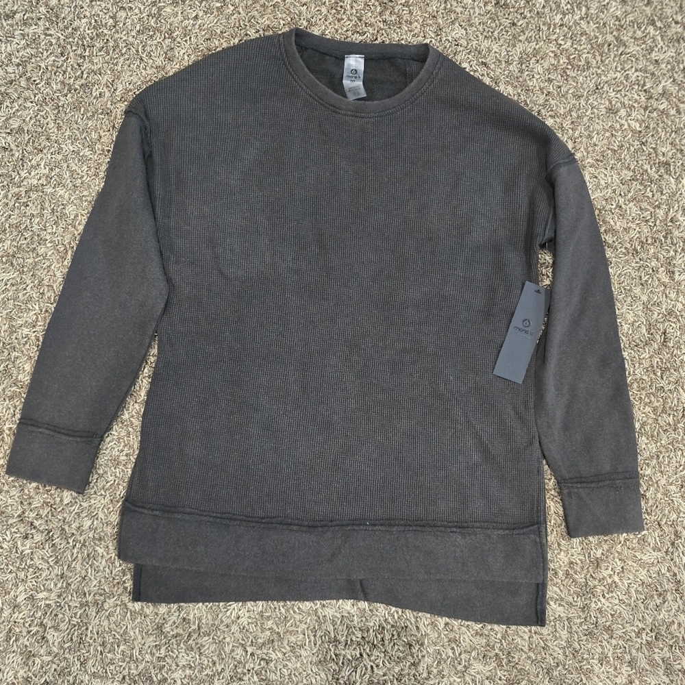 Mono B Brown Waffle Knit Long Sleeve Crew Neckline Side Hem Slits Women’s Size M